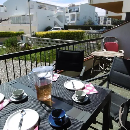 Puig D'esquer - En Planta Baja Y Tres En - Es-228-49 Apartament