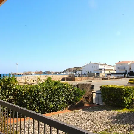 Puig D'esquer - En Planta Baja Y Tres En - Es-228-49 Llanca
